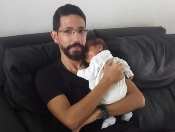 No Acre, policial federal é acusado de premeditar morte da filha bebê