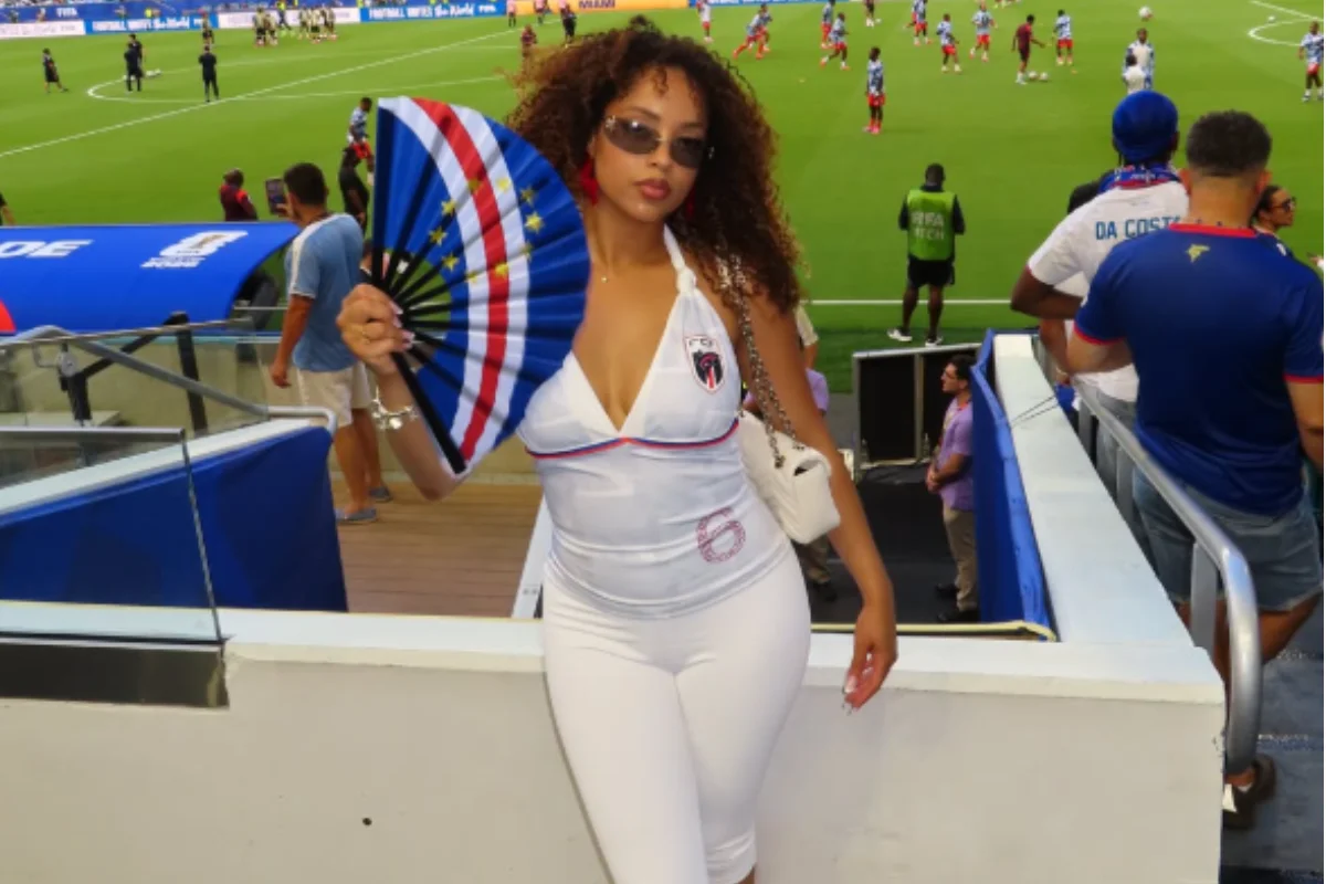 Janine Carvalho
Janine Carvalho