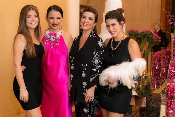 Luiza Bittar, Moema Leão, Valéria Bittar e Nathalia Abi-Ackel Luiza Bittar, Moema Leão, Valéria Bittar e Nathalia Abi-Ackel