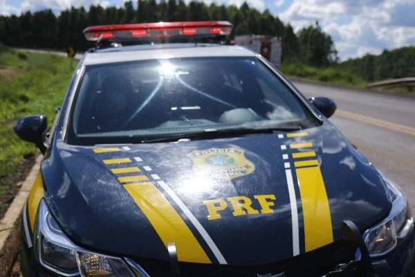 PRF A criança foi resgatada pela Polícia Rodoviária Federal (PRF) - Metrópoles