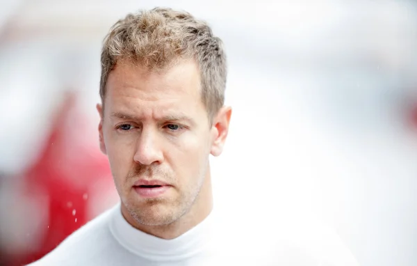 Vettel diz não ter nada a provar: “Não ligo para o que pensam”