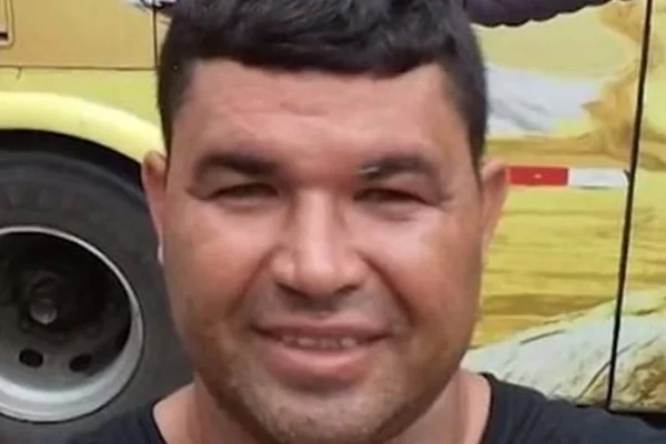 Em ataque de fúria, mulher mata marido a facadas em bar de forró