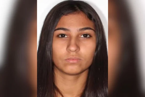 A jovem Geovana Stefany Trajano Silva, de 19 anos, foi morta pelo companheiro de 18 em Itanhaém - Metrópoles
