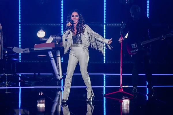 PopStar: Claudia Ohana promete se superar na repescagem