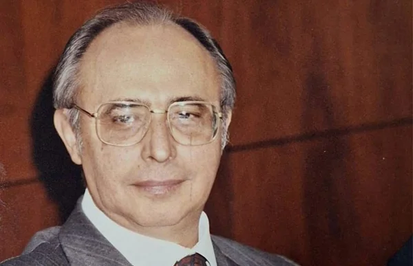 Ex-AGU Geraldo Quintão