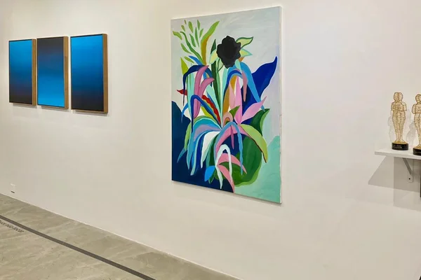 Exposição Zona Tangível reúne obras de 8 mulheres de Brasília