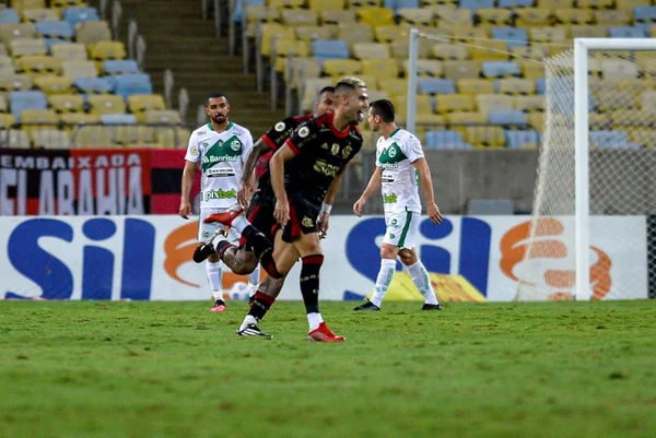 Andreas Pereira acaba com maldição no Flamengo e marca gol antológico de falta. Veja