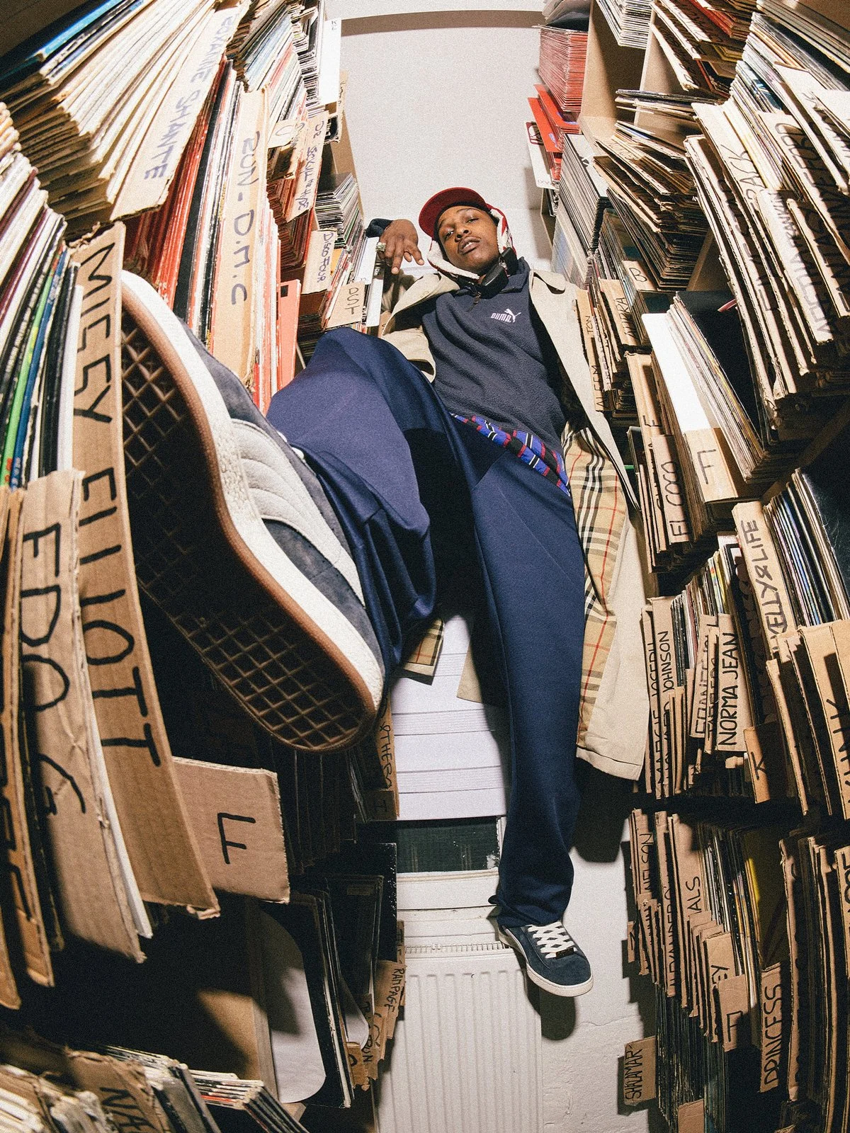 A$AP Rocky assinou nova versão A$AP Rocky assinou nova versão