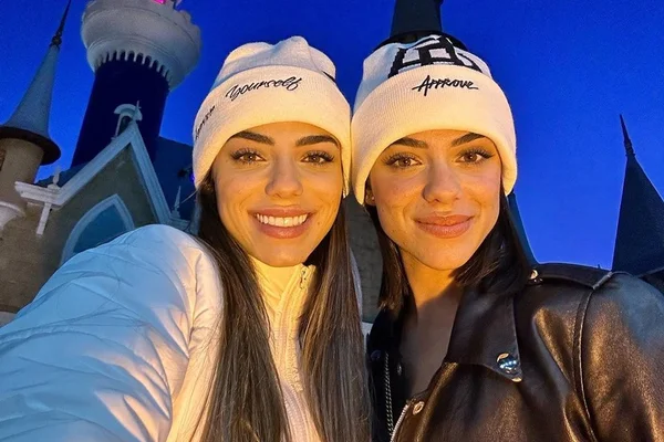 Foto colorida de Key e Keyt Alves - Metrópoles