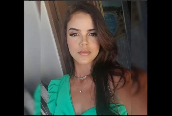 Paraibana 3ª colocada em concurso de vaginas fala sobre críticas: "Inveja da nossa liberdade"