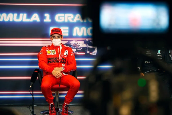 Charles Leclerc após o treino em Mônaco