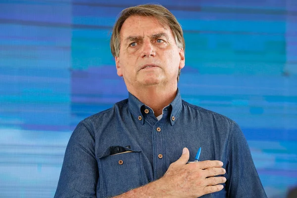 Vídeo: Bolsonaro insinua que Judiciário toma decisões antidemocráticas