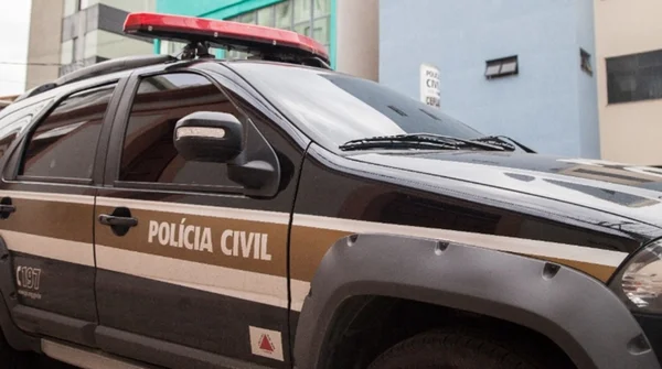Imagem colorida de uma viatura da Polícia Civil de Minas Gerais