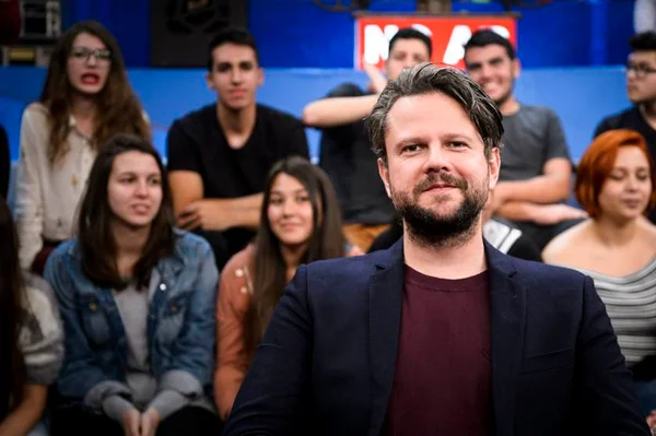 “Altas Horas”: Selton Mello assume ter se apaixonado por atriz global