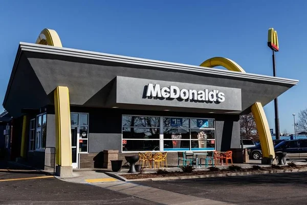 MPT recebe denúncia de assédio sexual e racismo no McDonald’s
