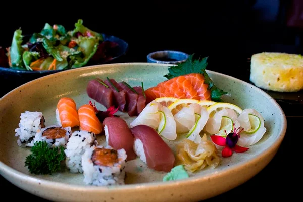 Sushi San Experience lança menu executivo a partir de R$ 29