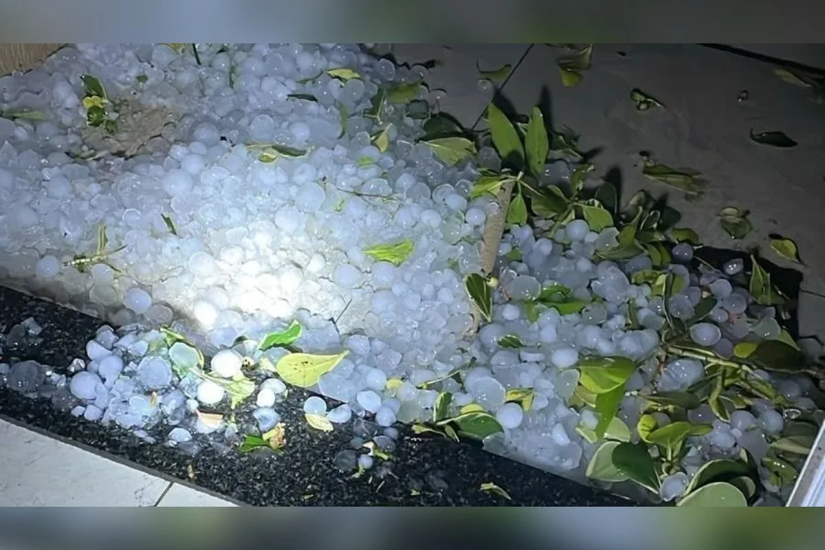 Chuva de granizo atinge cidades do RS e atinge mais de 6 mil pessoas
