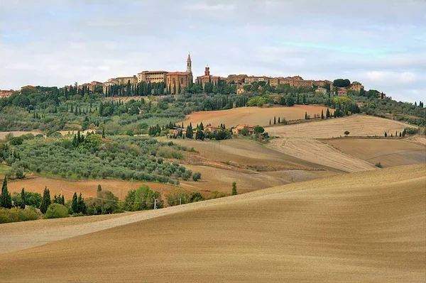 “Cidade italiana do Amor”: conheça a bucólica Pienza, na Toscana