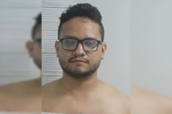 Pedro Rocha preso por matar a ex-namorada com golpes de canivete