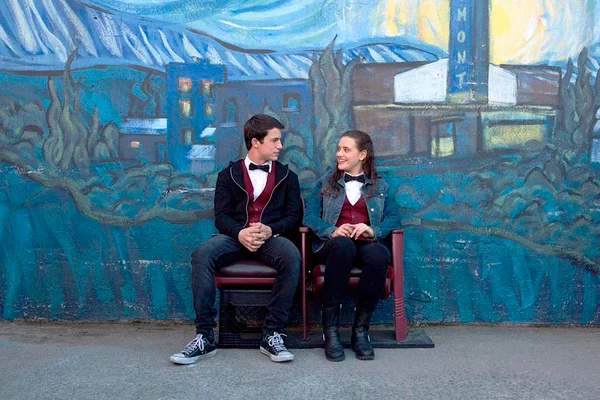 Estudo americano associa suicídios de jovens à série “13 Reasons Why”