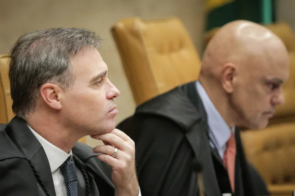 Caso Mendonça e Moraes: entenda o que é o Inquérito das Fake News