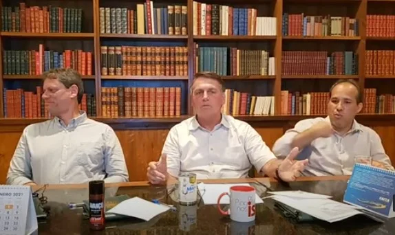 Bolsonaro sobre processo de impeachment: “Se acontecer, vamos para cima”
