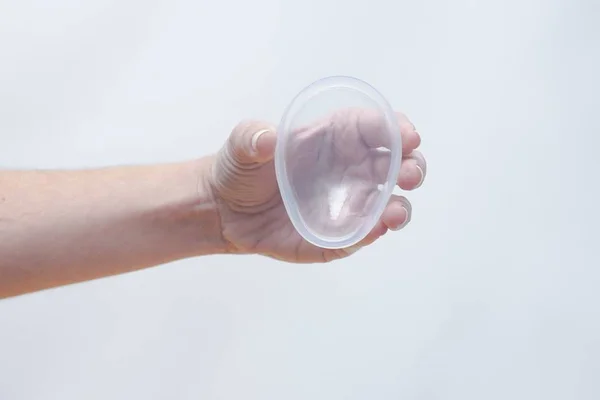 Marca lança coletor menstrual para usar durante o sexo