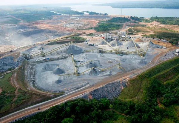 Justiça suspende novamente licença de operação de Belo Monte, diz MPF