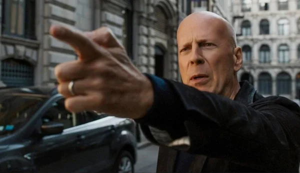 Em Desejo de Matar, Bruce Willis vive papel que foi de Charles Bronson