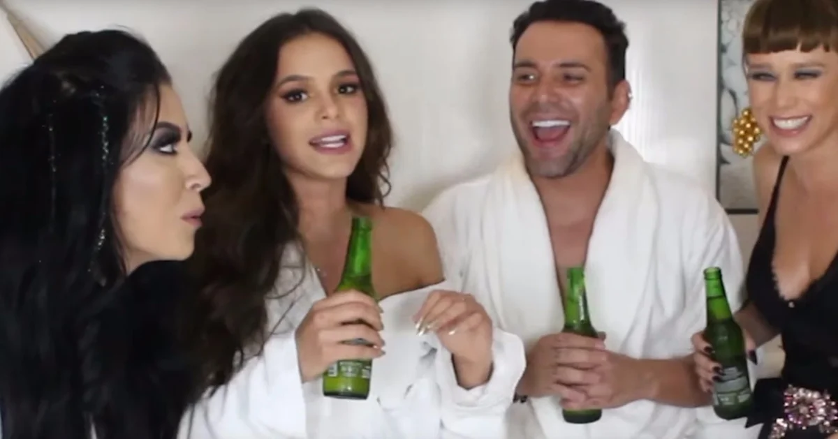 Bruna Marquezine afirma já ter beijado uma menina - imagem 2 Bruna Marquezine afirma já ter beijado uma menina - imagem 2
