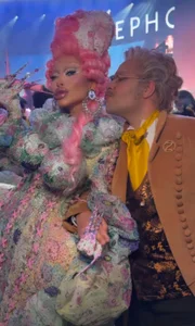 Sabrina Sato e Tiago Abravanel no Baile da Sephora