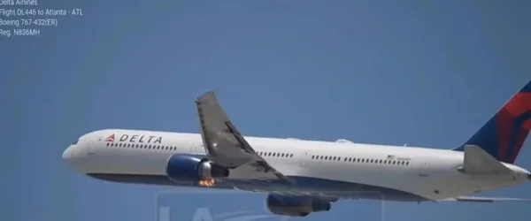 imagem coloria avião pouso de emegencia fogo motor