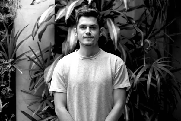 Daniel Busch assume Diretoria Criativa da Amaro
