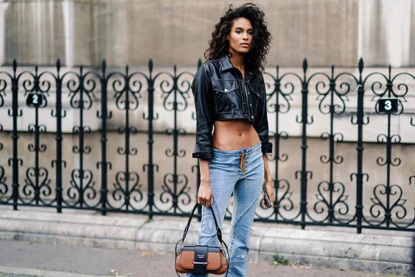 Cyndi Bruna street style, calça de cintura baixa