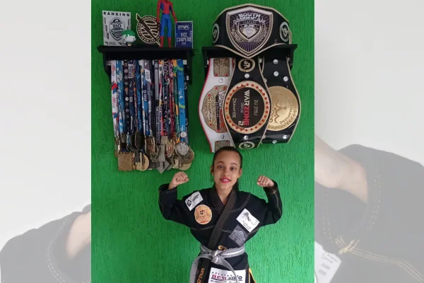 Jovem atleta, Rafaella Maiato busca ajuda para competir em Abu Dhabi