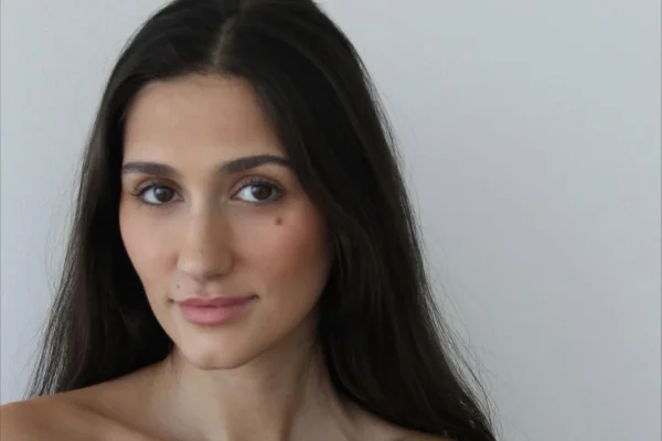 “Uma explosão de felicidade”, diz Hannah Zeitoune sobre Dona de Mim