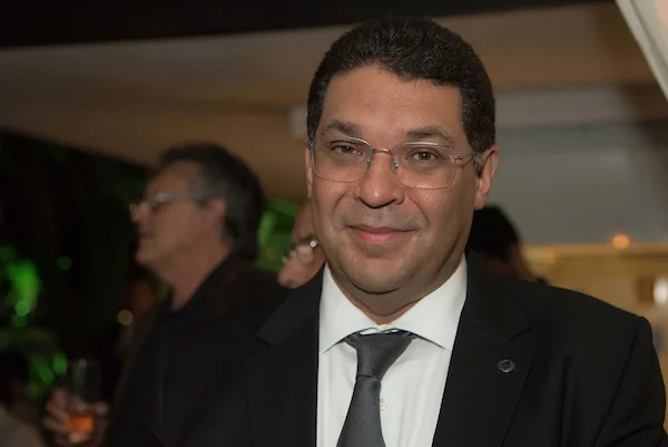 Mansueto diz que problemas do Brasil “são mais de ordem interna”