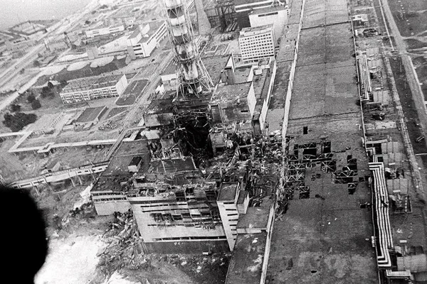 Ucrânia lembra 30 anos do desastre nuclear de Chernobyl