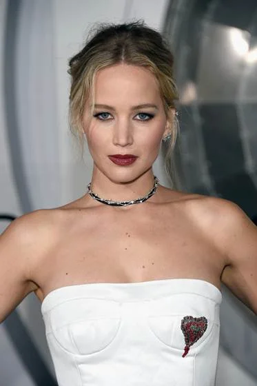 Avião de Jennifer Lawrence faz pouso de emergência nos Estados Unidos - imagem 8 Avião de Jennifer Lawrence faz pouso de emergência nos Estados Unidos - imagem 8