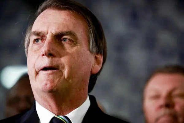 Novo marco temporal de áreas indígenas enterra o Brasil, diz Bolsonaro