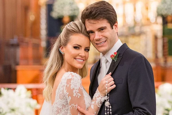 Influencers marcam presença no casamento de Carol Jannini, em SP