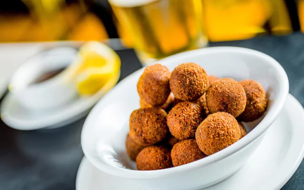 Croquetes de carne do restaurante Ritz em SP