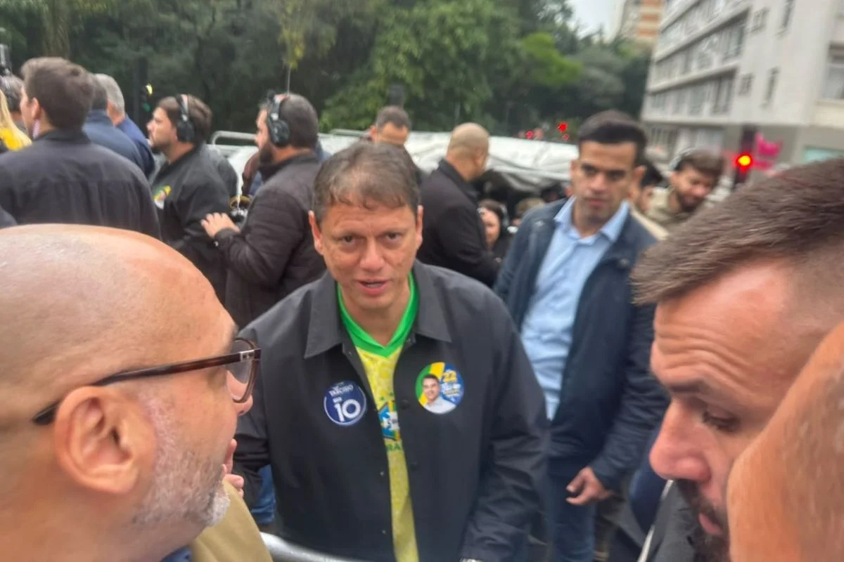 Tarcisio de Freitas em manifestação na Paulista Tarcisio de Freitas em manifestação na Paulista