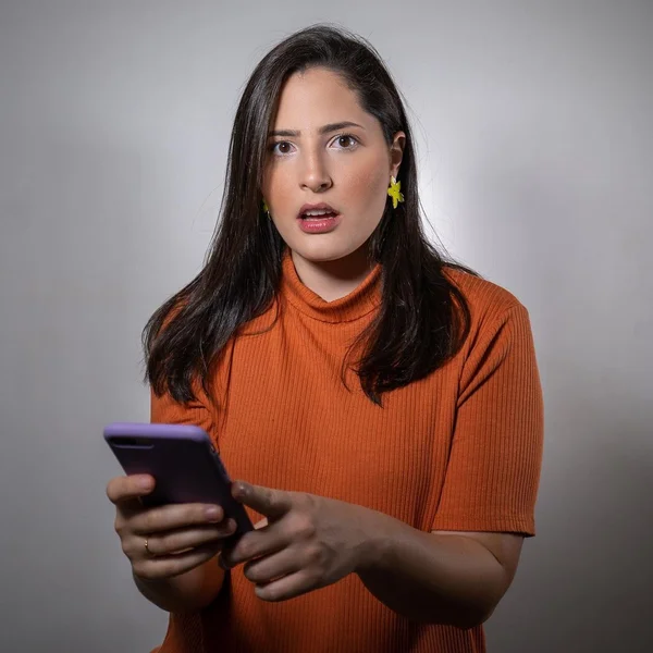 Humorista revela perrengue durante sexo oral: “Nunca vi tanto sangue” - destaque galeria Humorista revela perrengue durante sexo oral: “Nunca vi tanto sangue” - destaque galeria