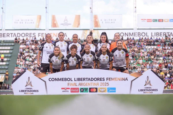 Atletas do Corinthians na final da Libertadores Feminina
