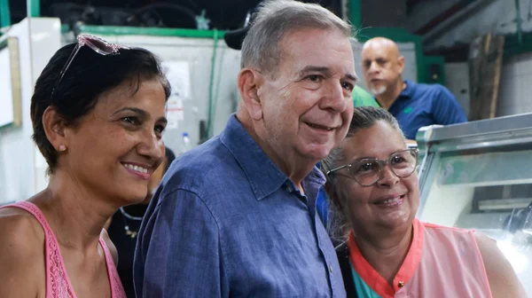 Imagem colorida mostra Edmundo González, candidato a presidência da Venezuela - Metrópoles