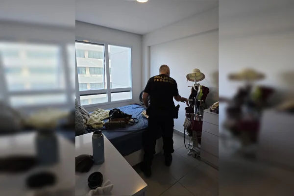 Funcionária da Caixa é alvo da PF por fraudar cadastros e desviar FGTS