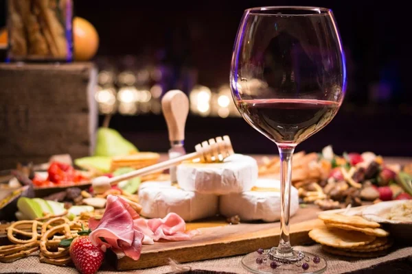 brie vinho e queijos