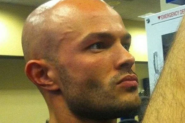 Fã de seriado mata policial e dissolve corpo em banheira com ácido