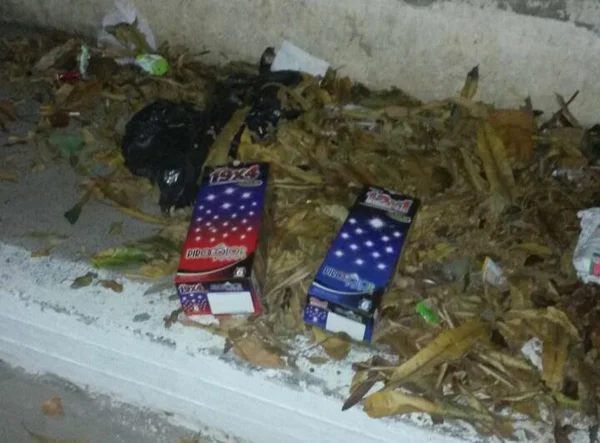 Fogos de artifício explodem em palco durante show na virada. Veja